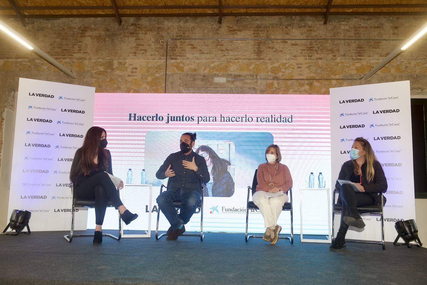 Fotos: Clausura del encuentro de entidades del Programa de Iniciativas Sociales &#039;La Caixa&#039;