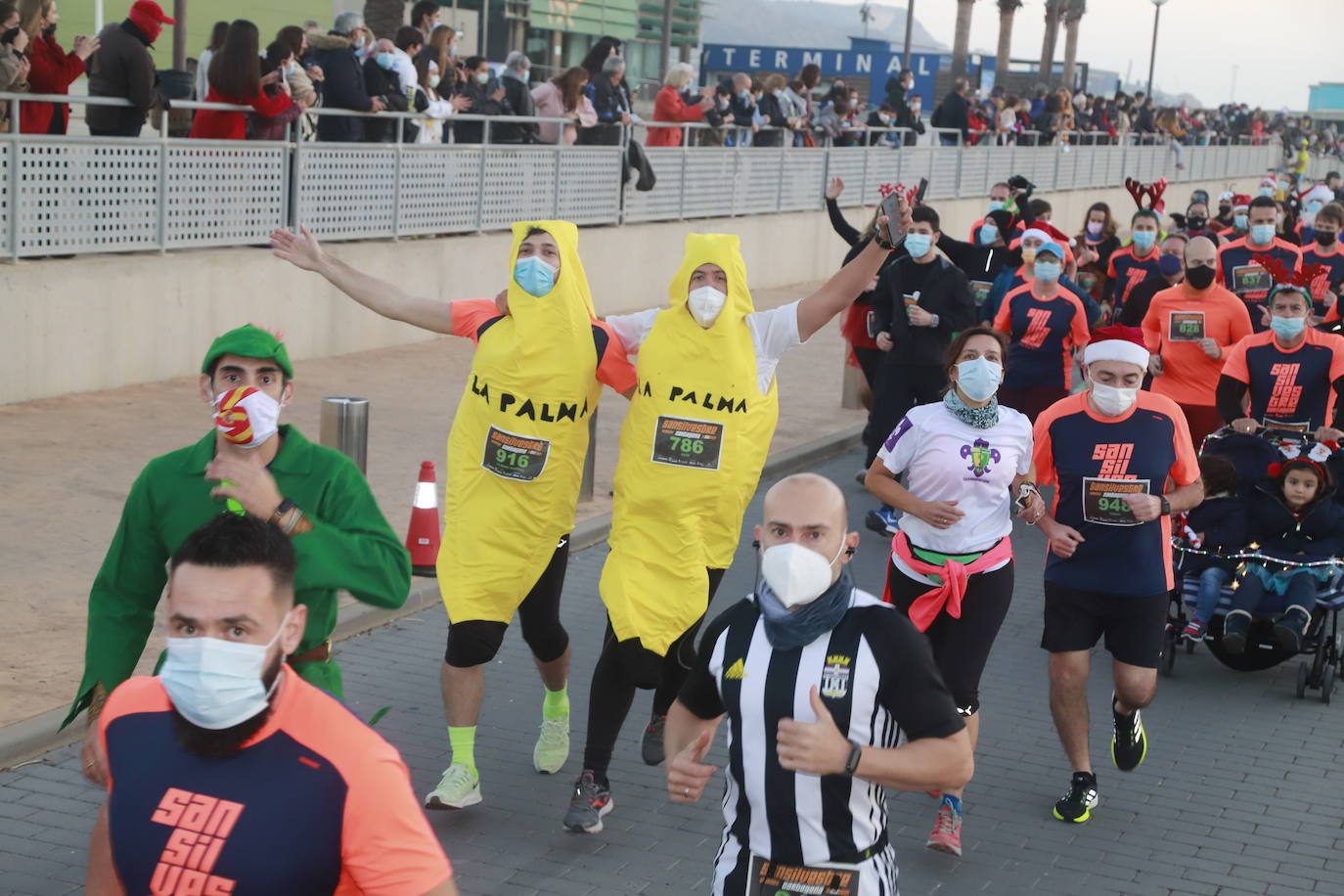 Fotos: El ambiente en la San Silvestre de Cartagena 2021, en imágenes