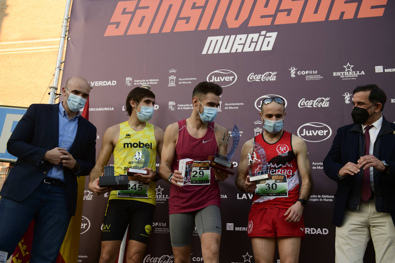 Fotos: La celebración de los ganadores en la San Silvestre de Murcia 2021