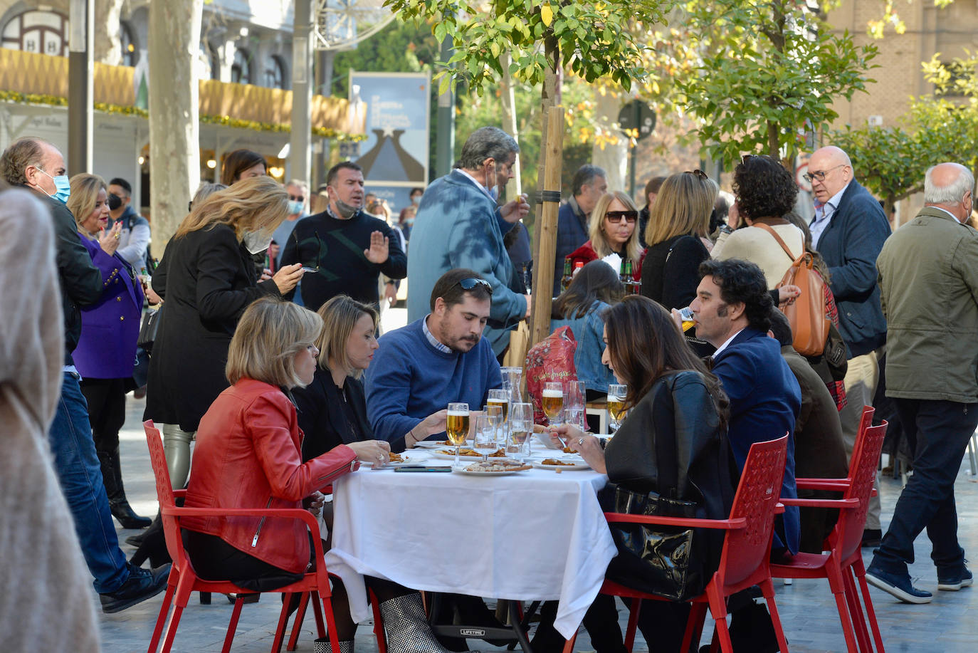 Fotos: Murcia llena las terrazas en una &#039;Tardevieja&#039; primaveral