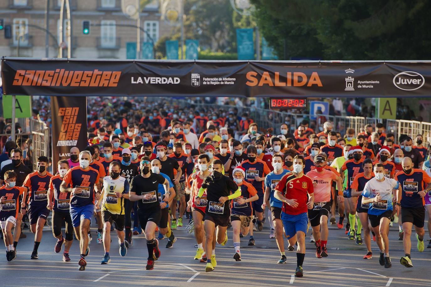 Fotos: Salida de la San Silvestre de Murcia 2021