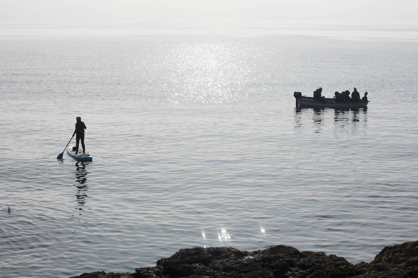 Fotos: Una patera con diez personas a bordo llega a Isla Plana, en Cartagena