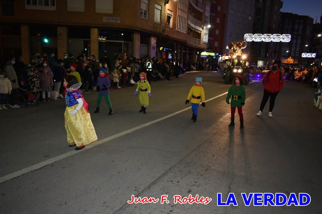 El Cortejo Real que precedía a las carrozas del Melchor, Gaspar y Baltasar, estaba compuesto por distintas carrozas, espectáculos musicales y personajes de fantasía. La Policía Local y el Cuerpo de Bomberos abrieron el recorrido, seguidos de Dafne Dance Academy, Goofy & Donald, Club Gymca VeraCruz, La Sirenita, Academia de Baile EDIG, Pinocho, Escuela de Baile de la Concejalía de Deportes, Las Mariposas, Escuela de Baile Ana, La Bella y la Bestia, la Guardia de Darth Vader y la Banda de Música La Compañía.