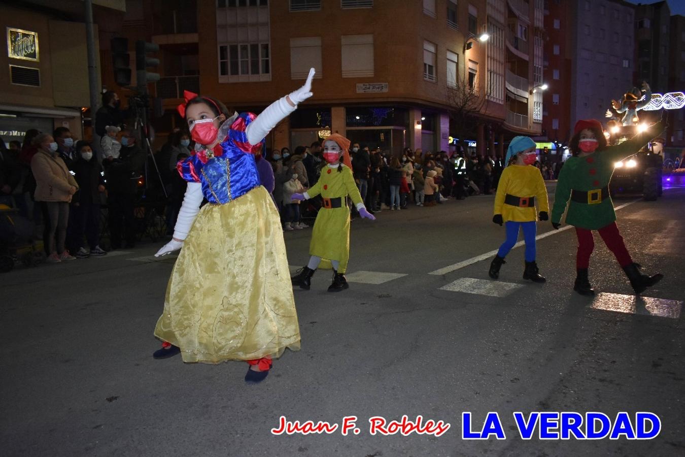 El Cortejo Real que precedía a las carrozas del Melchor, Gaspar y Baltasar, estaba compuesto por distintas carrozas, espectáculos musicales y personajes de fantasía. La Policía Local y el Cuerpo de Bomberos abrieron el recorrido, seguidos de Dafne Dance Academy, Goofy & Donald, Club Gymca VeraCruz, La Sirenita, Academia de Baile EDIG, Pinocho, Escuela de Baile de la Concejalía de Deportes, Las Mariposas, Escuela de Baile Ana, La Bella y la Bestia, la Guardia de Darth Vader y la Banda de Música La Compañía.