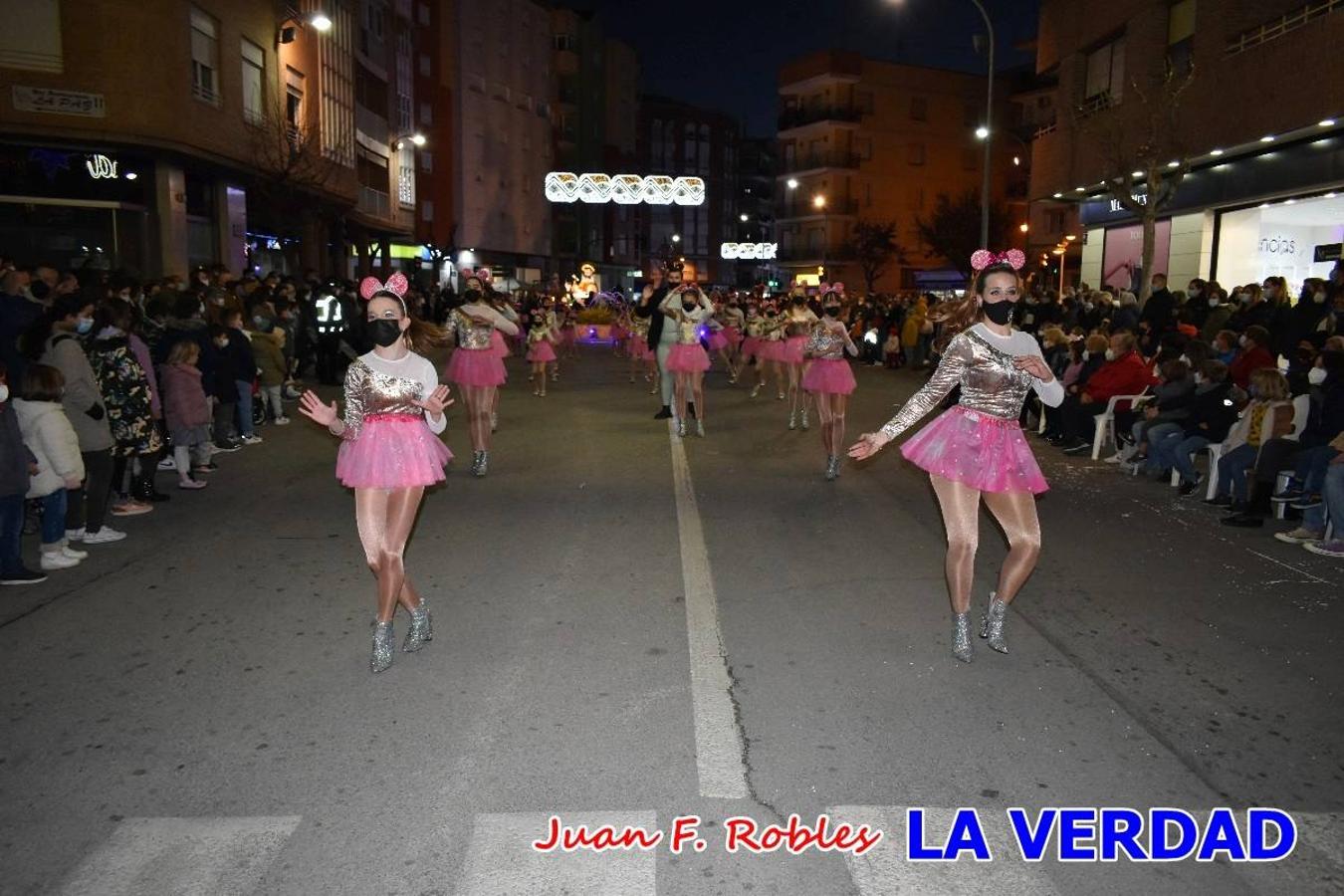El Cortejo Real que precedía a las carrozas del Melchor, Gaspar y Baltasar, estaba compuesto por distintas carrozas, espectáculos musicales y personajes de fantasía. La Policía Local y el Cuerpo de Bomberos abrieron el recorrido, seguidos de Dafne Dance Academy, Goofy & Donald, Club Gymca VeraCruz, La Sirenita, Academia de Baile EDIG, Pinocho, Escuela de Baile de la Concejalía de Deportes, Las Mariposas, Escuela de Baile Ana, La Bella y la Bestia, la Guardia de Darth Vader y la Banda de Música La Compañía.