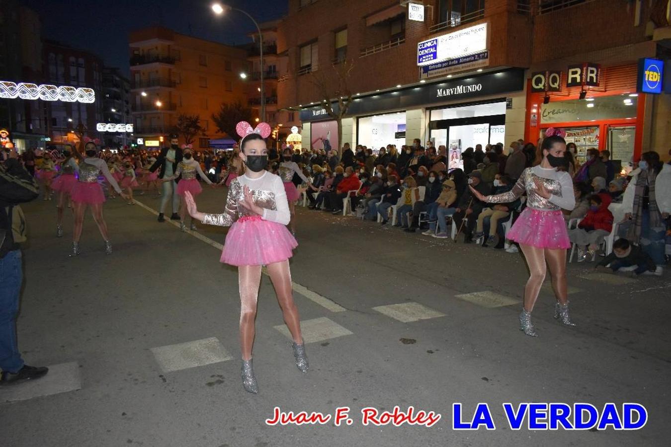 El Cortejo Real que precedía a las carrozas del Melchor, Gaspar y Baltasar, estaba compuesto por distintas carrozas, espectáculos musicales y personajes de fantasía. La Policía Local y el Cuerpo de Bomberos abrieron el recorrido, seguidos de Dafne Dance Academy, Goofy & Donald, Club Gymca VeraCruz, La Sirenita, Academia de Baile EDIG, Pinocho, Escuela de Baile de la Concejalía de Deportes, Las Mariposas, Escuela de Baile Ana, La Bella y la Bestia, la Guardia de Darth Vader y la Banda de Música La Compañía.