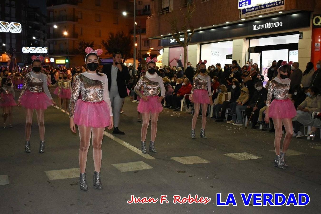 El Cortejo Real que precedía a las carrozas del Melchor, Gaspar y Baltasar, estaba compuesto por distintas carrozas, espectáculos musicales y personajes de fantasía. La Policía Local y el Cuerpo de Bomberos abrieron el recorrido, seguidos de Dafne Dance Academy, Goofy & Donald, Club Gymca VeraCruz, La Sirenita, Academia de Baile EDIG, Pinocho, Escuela de Baile de la Concejalía de Deportes, Las Mariposas, Escuela de Baile Ana, La Bella y la Bestia, la Guardia de Darth Vader y la Banda de Música La Compañía.