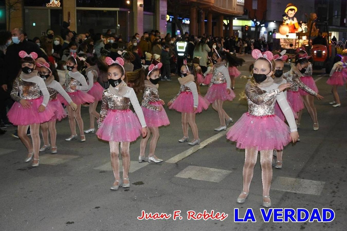 El Cortejo Real que precedía a las carrozas del Melchor, Gaspar y Baltasar, estaba compuesto por distintas carrozas, espectáculos musicales y personajes de fantasía. La Policía Local y el Cuerpo de Bomberos abrieron el recorrido, seguidos de Dafne Dance Academy, Goofy & Donald, Club Gymca VeraCruz, La Sirenita, Academia de Baile EDIG, Pinocho, Escuela de Baile de la Concejalía de Deportes, Las Mariposas, Escuela de Baile Ana, La Bella y la Bestia, la Guardia de Darth Vader y la Banda de Música La Compañía.