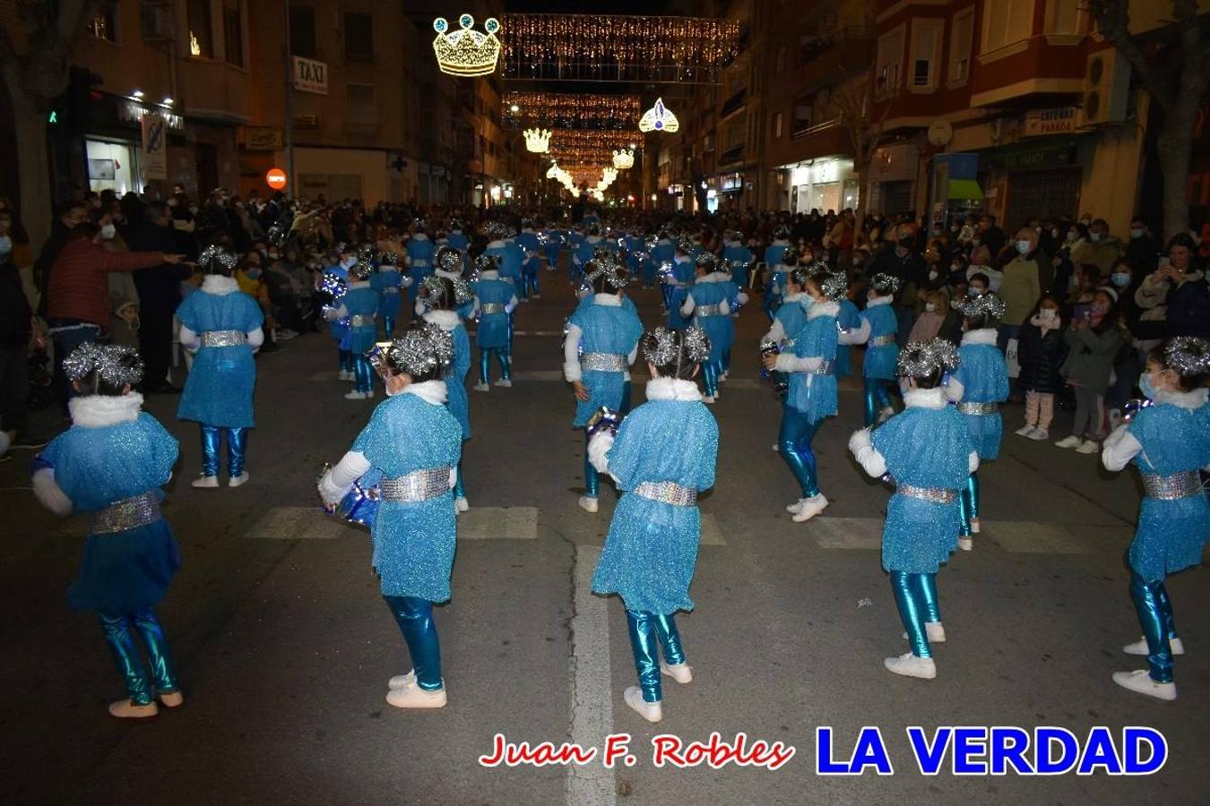 El Cortejo Real que precedía a las carrozas del Melchor, Gaspar y Baltasar, estaba compuesto por distintas carrozas, espectáculos musicales y personajes de fantasía. La Policía Local y el Cuerpo de Bomberos abrieron el recorrido, seguidos de Dafne Dance Academy, Goofy & Donald, Club Gymca VeraCruz, La Sirenita, Academia de Baile EDIG, Pinocho, Escuela de Baile de la Concejalía de Deportes, Las Mariposas, Escuela de Baile Ana, La Bella y la Bestia, la Guardia de Darth Vader y la Banda de Música La Compañía.