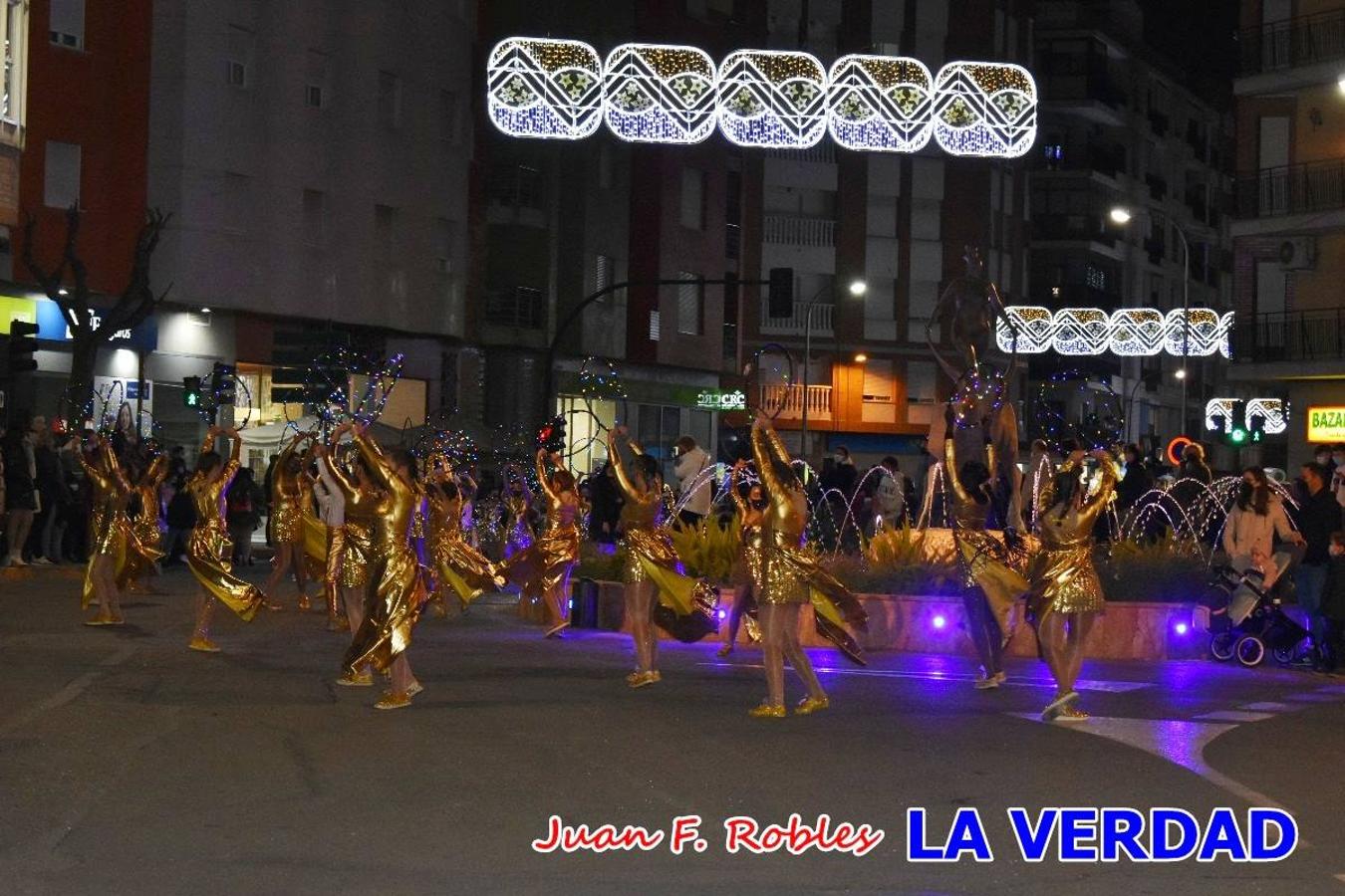 El Cortejo Real que precedía a las carrozas del Melchor, Gaspar y Baltasar, estaba compuesto por distintas carrozas, espectáculos musicales y personajes de fantasía. La Policía Local y el Cuerpo de Bomberos abrieron el recorrido, seguidos de Dafne Dance Academy, Goofy & Donald, Club Gymca VeraCruz, La Sirenita, Academia de Baile EDIG, Pinocho, Escuela de Baile de la Concejalía de Deportes, Las Mariposas, Escuela de Baile Ana, La Bella y la Bestia, la Guardia de Darth Vader y la Banda de Música La Compañía.