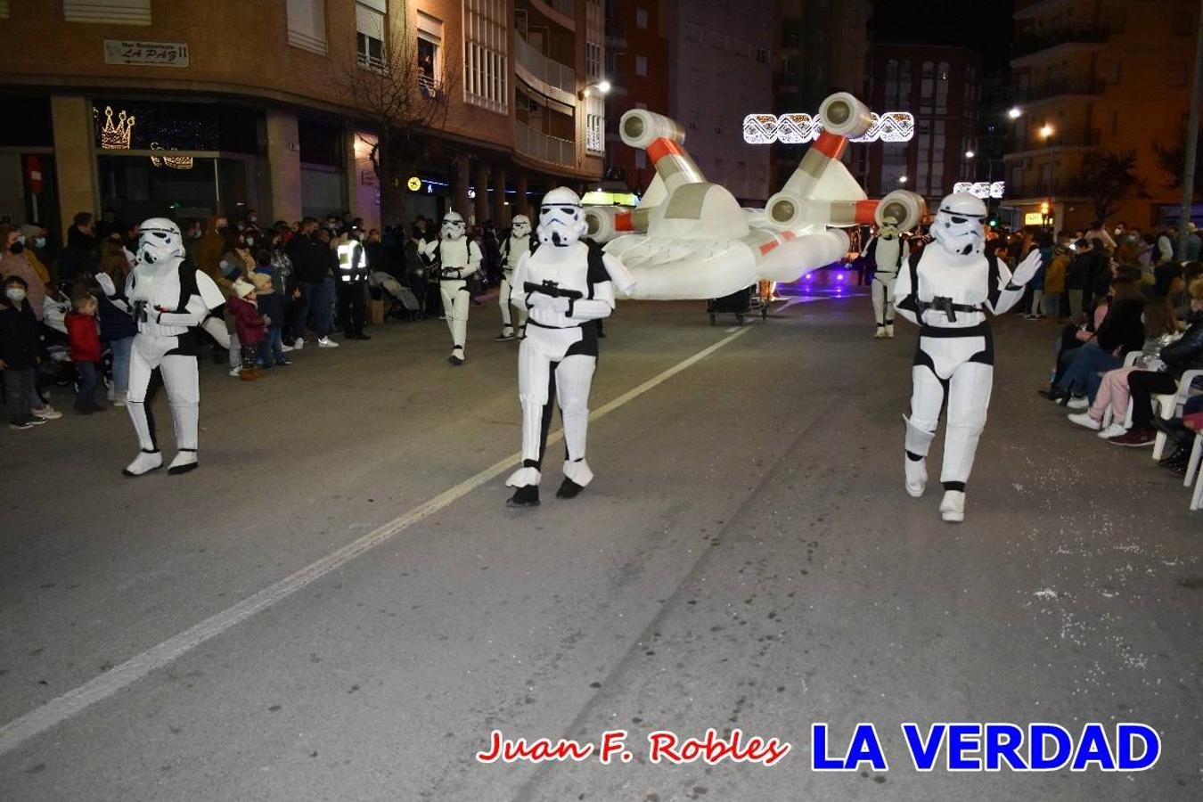 El Cortejo Real que precedía a las carrozas del Melchor, Gaspar y Baltasar, estaba compuesto por distintas carrozas, espectáculos musicales y personajes de fantasía. La Policía Local y el Cuerpo de Bomberos abrieron el recorrido, seguidos de Dafne Dance Academy, Goofy & Donald, Club Gymca VeraCruz, La Sirenita, Academia de Baile EDIG, Pinocho, Escuela de Baile de la Concejalía de Deportes, Las Mariposas, Escuela de Baile Ana, La Bella y la Bestia, la Guardia de Darth Vader y la Banda de Música La Compañía.