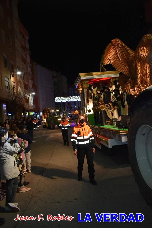 El Cortejo Real que precedía a las carrozas del Melchor, Gaspar y Baltasar, estaba compuesto por distintas carrozas, espectáculos musicales y personajes de fantasía. La Policía Local y el Cuerpo de Bomberos abrieron el recorrido, seguidos de Dafne Dance Academy, Goofy & Donald, Club Gymca VeraCruz, La Sirenita, Academia de Baile EDIG, Pinocho, Escuela de Baile de la Concejalía de Deportes, Las Mariposas, Escuela de Baile Ana, La Bella y la Bestia, la Guardia de Darth Vader y la Banda de Música La Compañía.