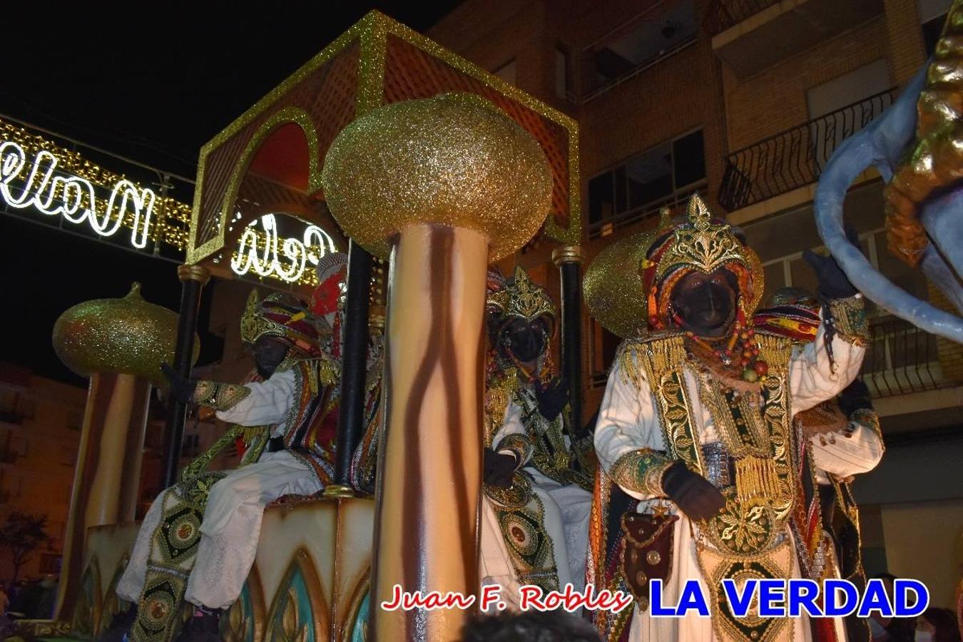El Cortejo Real que precedía a las carrozas del Melchor, Gaspar y Baltasar, estaba compuesto por distintas carrozas, espectáculos musicales y personajes de fantasía. La Policía Local y el Cuerpo de Bomberos abrieron el recorrido, seguidos de Dafne Dance Academy, Goofy & Donald, Club Gymca VeraCruz, La Sirenita, Academia de Baile EDIG, Pinocho, Escuela de Baile de la Concejalía de Deportes, Las Mariposas, Escuela de Baile Ana, La Bella y la Bestia, la Guardia de Darth Vader y la Banda de Música La Compañía.