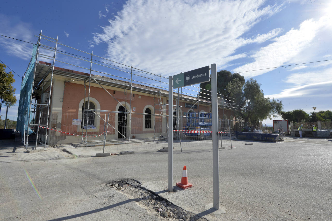 Fotos: Adif remodela Archena como estación término con Madrid ante el próximo corte de la línea