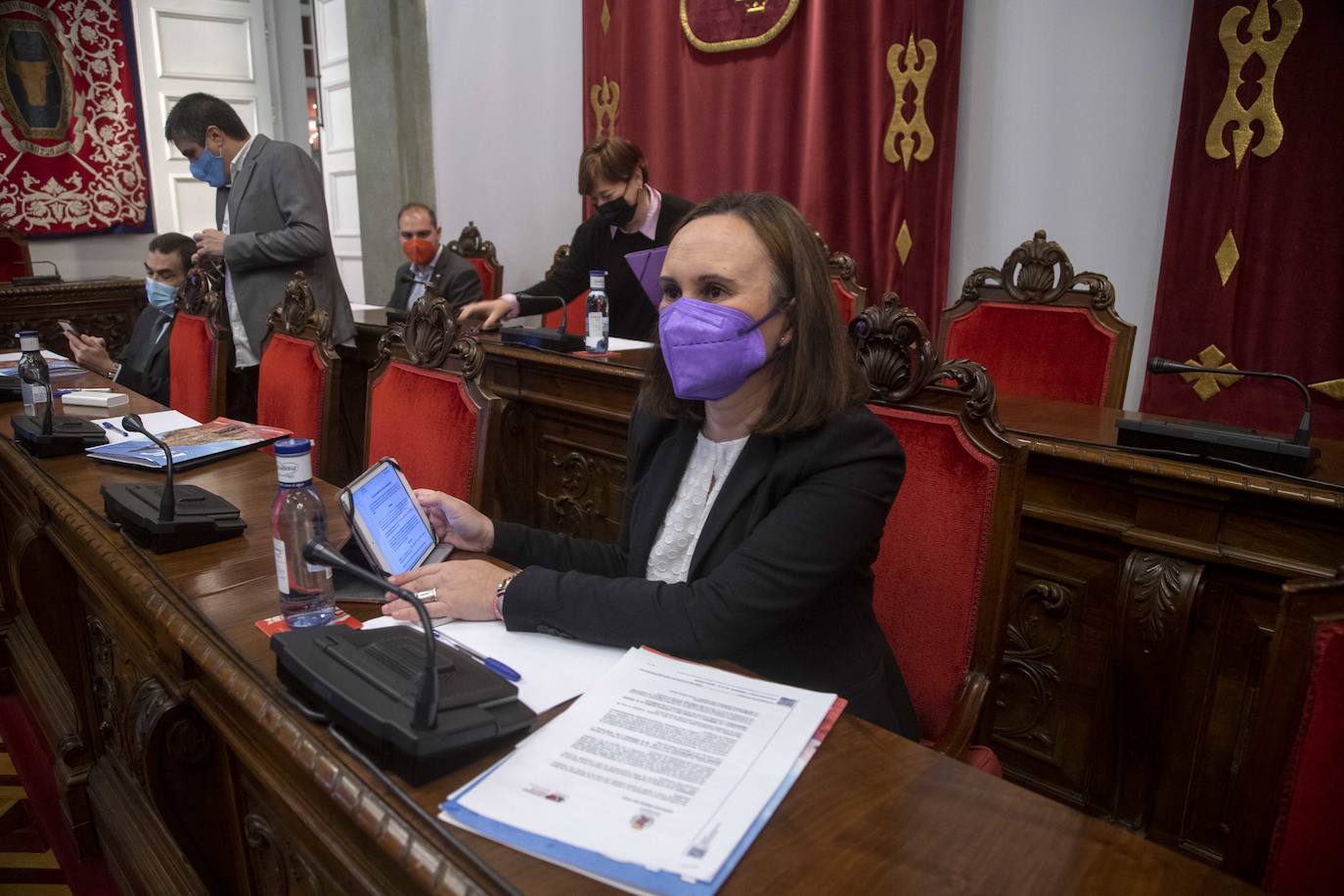 Fotos: El Pleno de Cartagena pide a la Comunidad que haga ya la vía de evacuación de Alumbres en caso de emergencia industrial