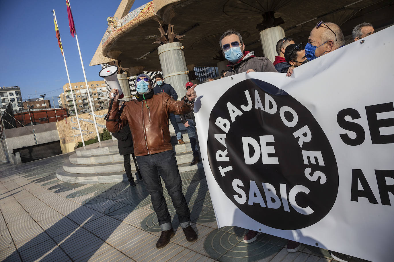 Fotos: Protesta de trabajadores de la planta de Sabic de La Aljorra