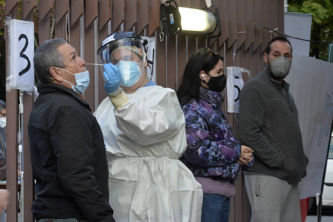 Fotos: Test de antígenos en el centro de salud de San Andrés de Murcia