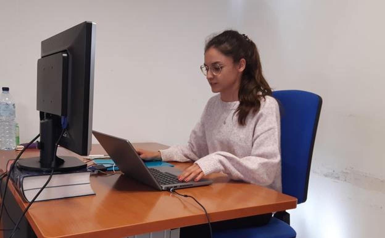 Alicia Gómez, contratada FPI de la Fundación Séneca. 