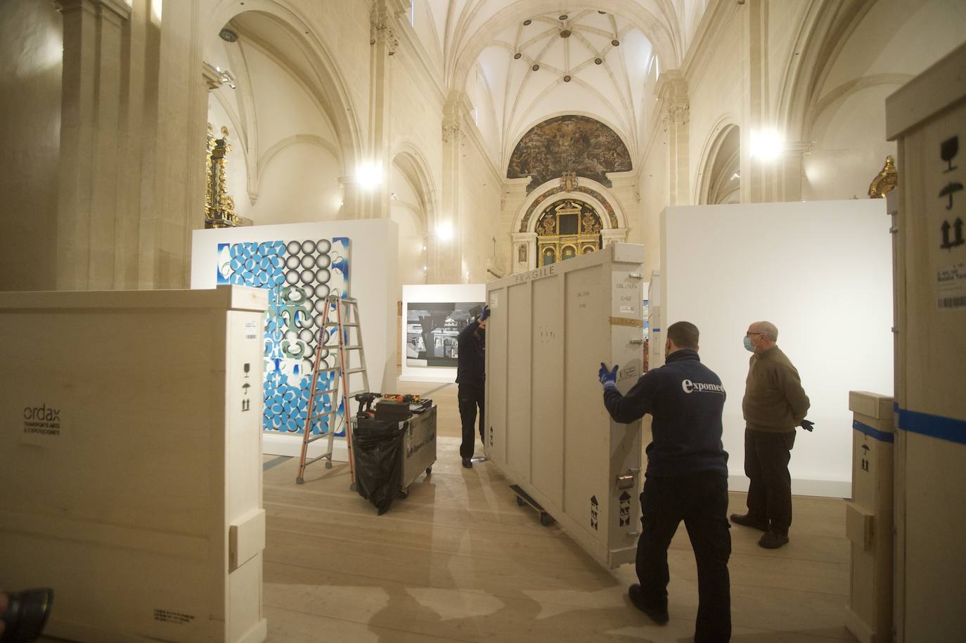 Fotos: Montaje de la exposición &#039;Atlas, coordenadas e identidades en la colección Mariano Yera&#039;