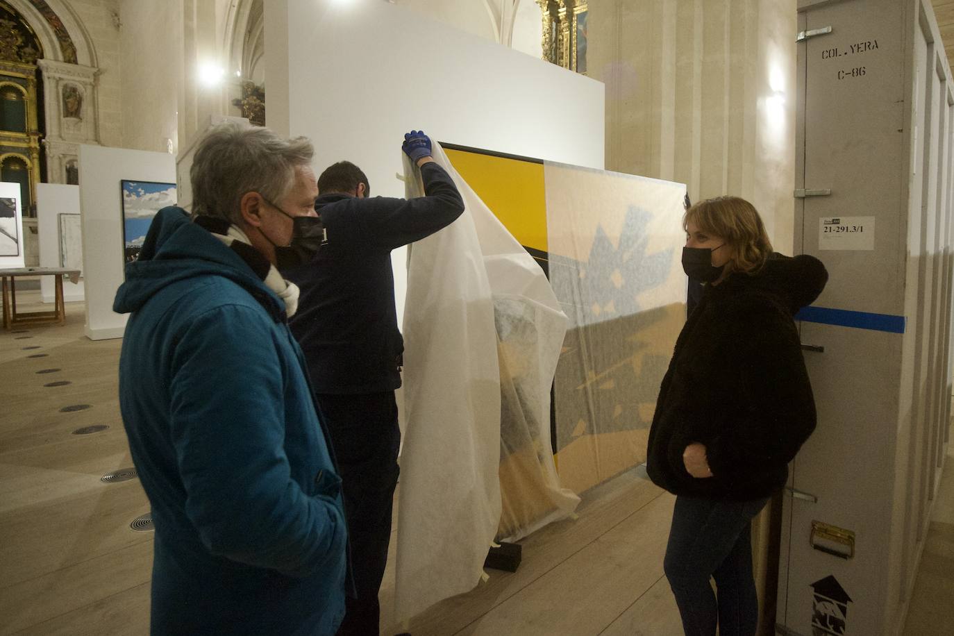 Fotos: Montaje de la exposición &#039;Atlas, coordenadas e identidades en la colección Mariano Yera&#039;