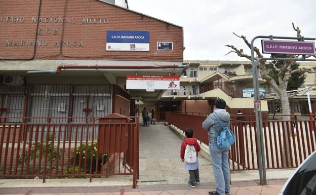 Salud limita a dos clases la cuarentena en el Mariano Aroca de Murcia por diez positivos en el comedor