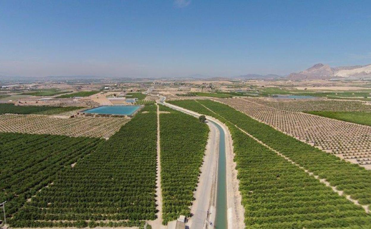 Canal del Postrasvase, que será sometido a trabajos de mantenimiento. 