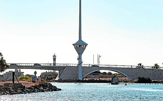 Puente del Estacio, en La Manga del Mar Menor.