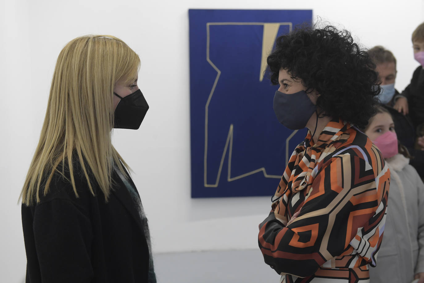 Fotos: Sonia Navarro y las bordadoras de Lorca