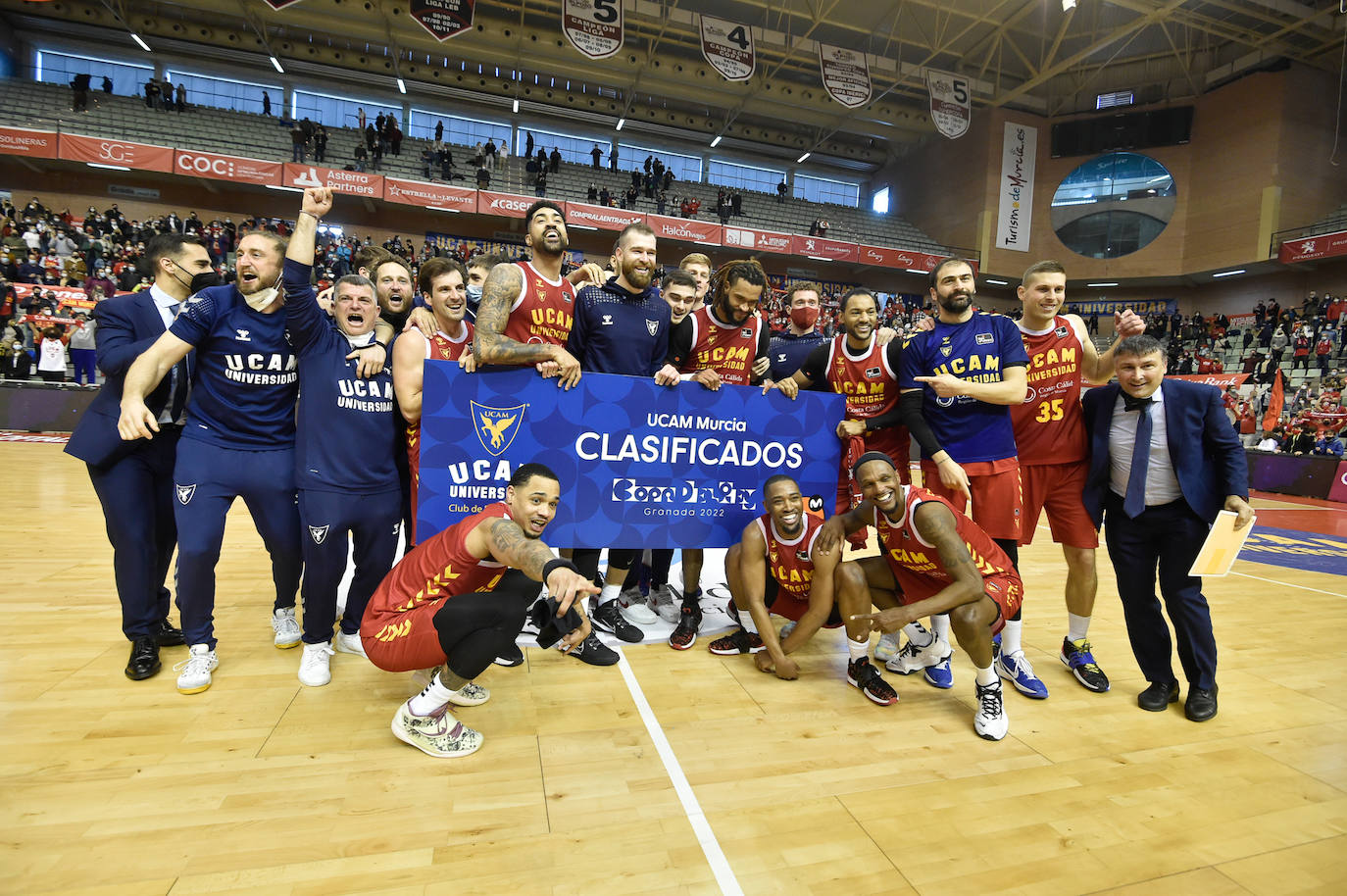 Fotos: El UCAM supera al Tenerife y se clasifica para la Copa del Rey