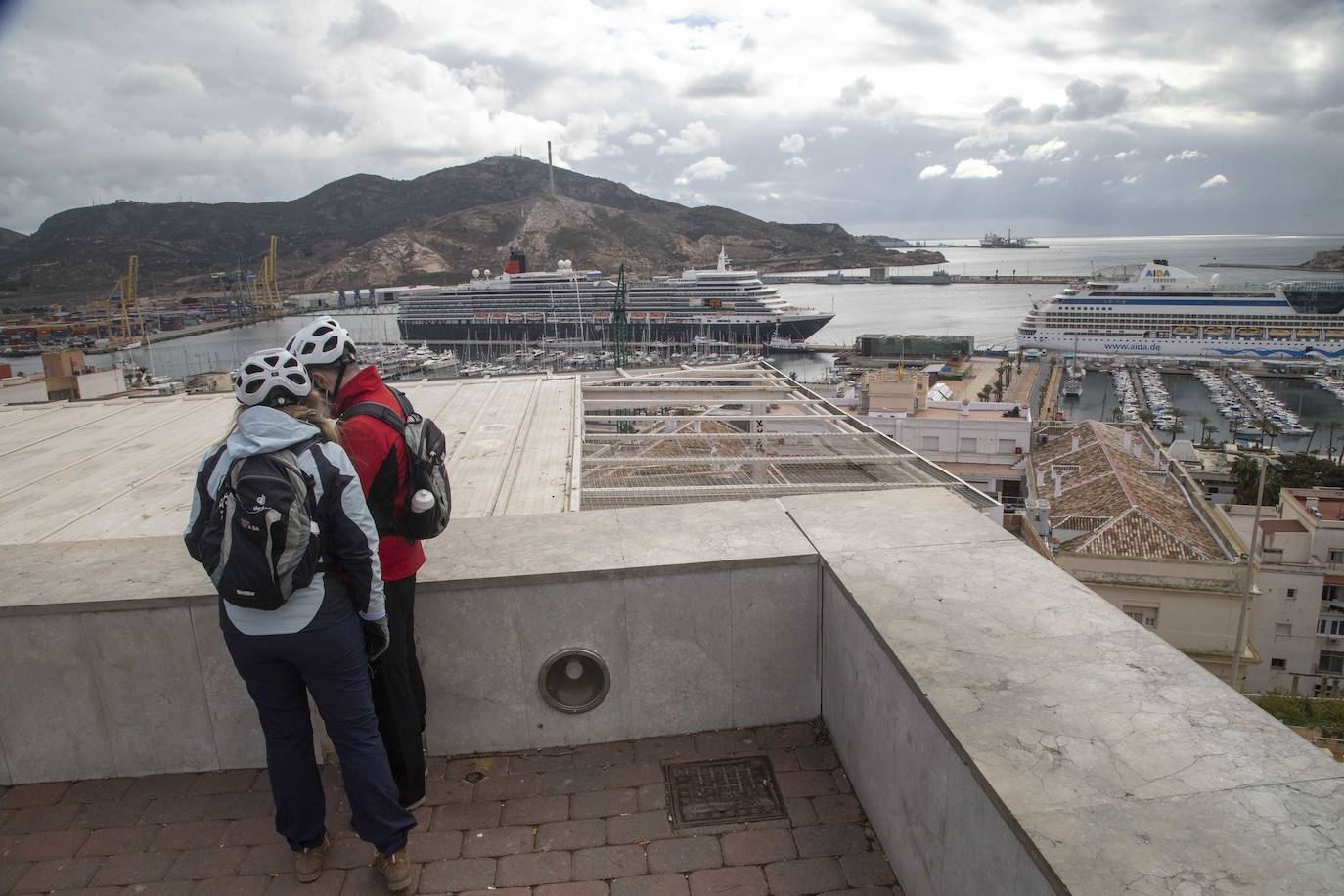 Fotos: Doble escala de cruceros en el Puerto de Cartagena