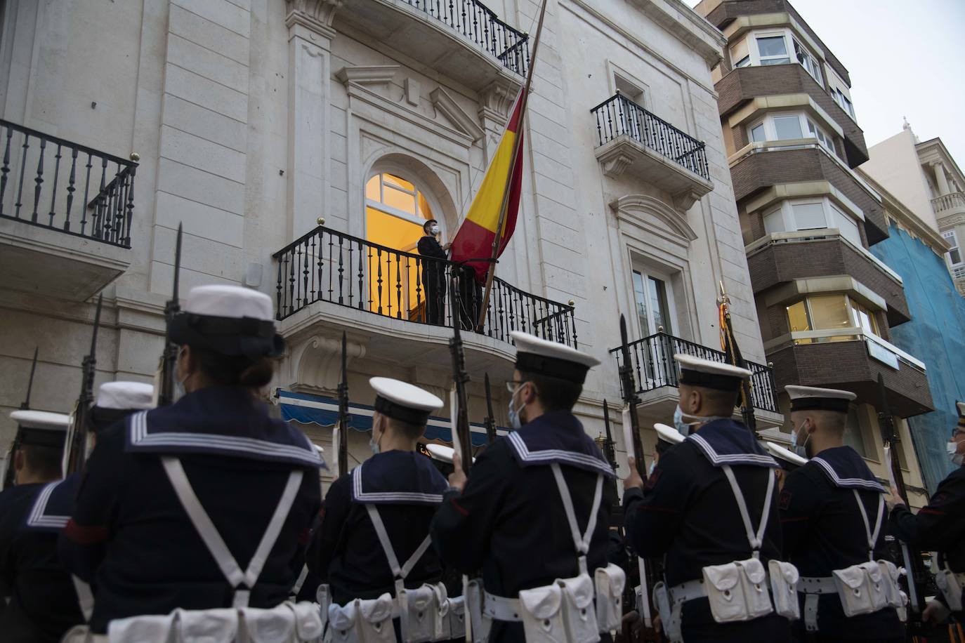 Fotos: Primer arriado de Bandera del año en Capitanía General de Cartagena