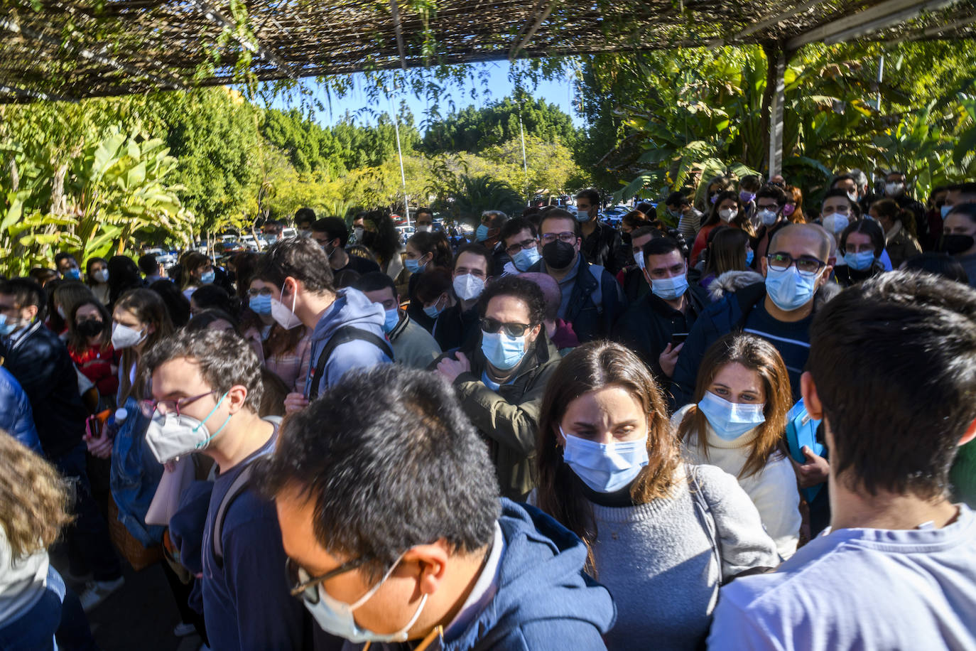 Fotos: Convocatoria de exámenes del MIR en la Región de Murcia