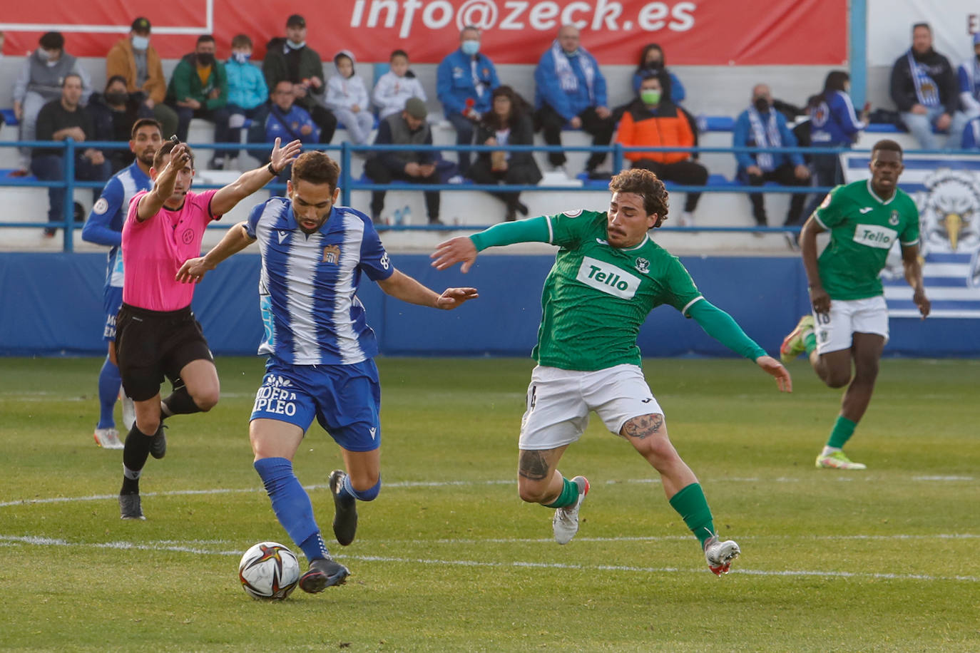 Fotos: El Águilas no detiene su caída