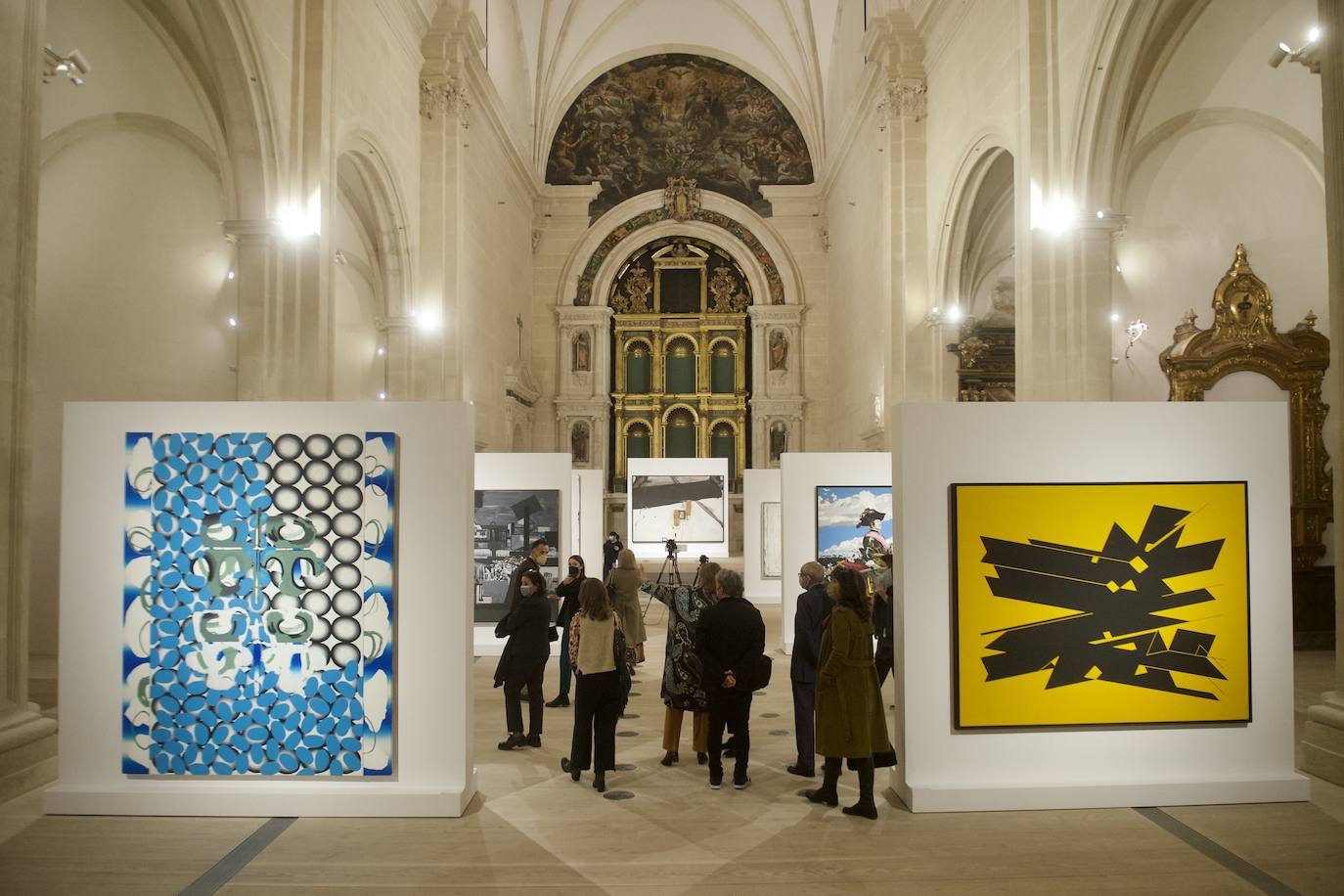 Fotos: La exposición &#039;Atlas, coordenadas e identidades&#039; reúne en San Esteban obras maestras de la pintura del siglo XX