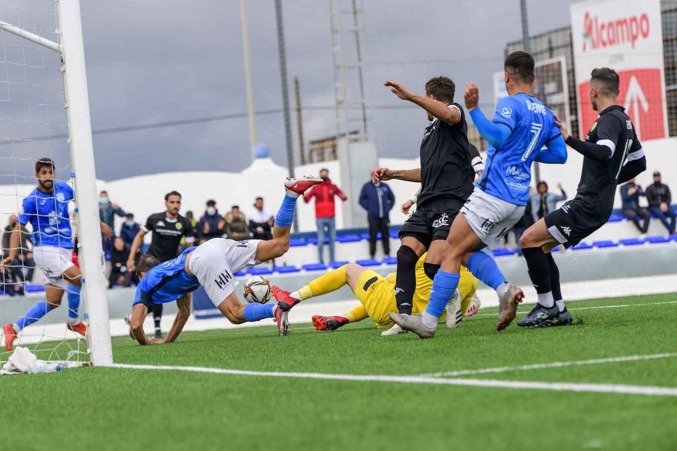 Fotos: Ackerman salva un punto para el Mar Menor ante un ineficaz Hércules