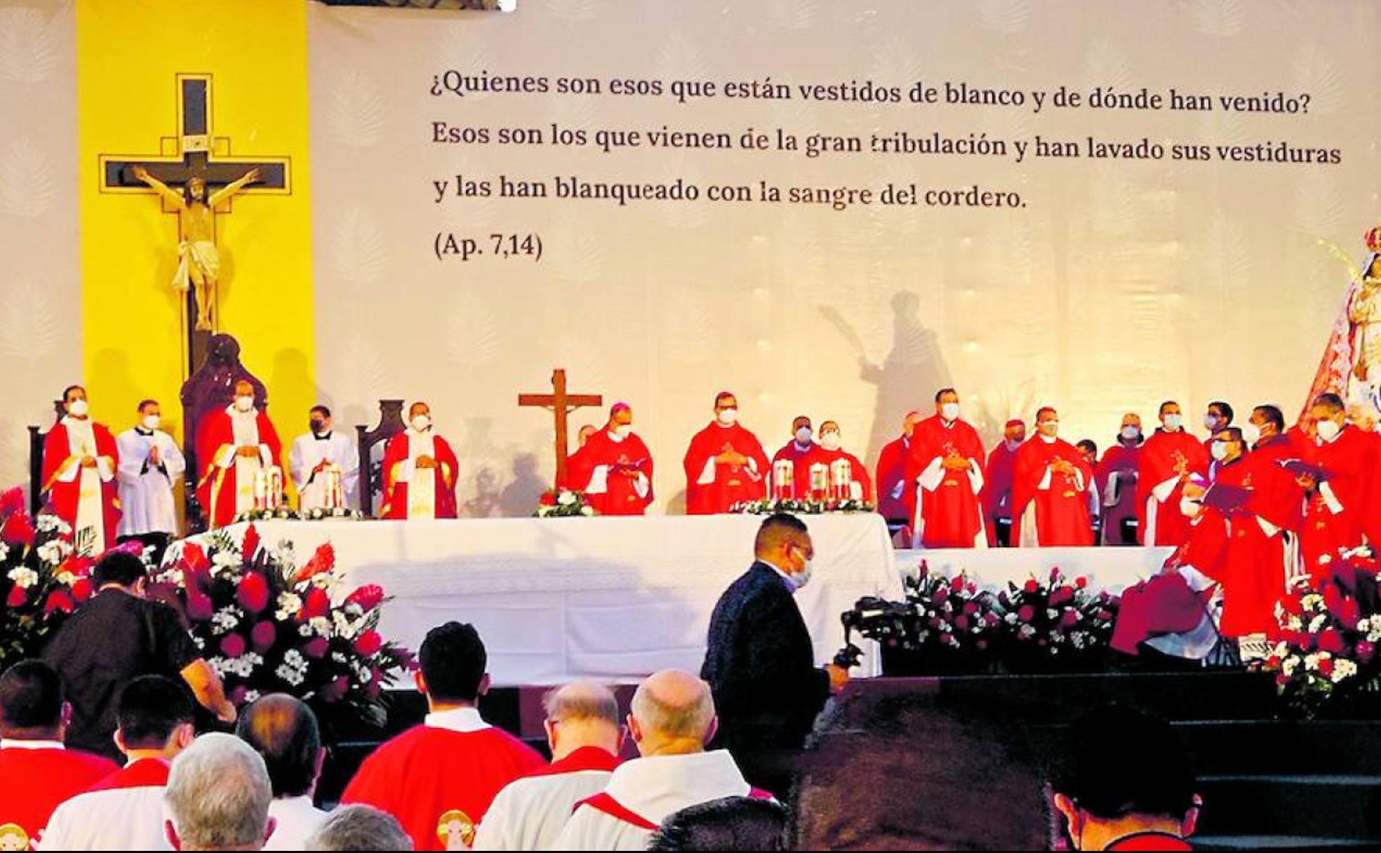 Unos de los momentos de la ceremonia de beatificación.