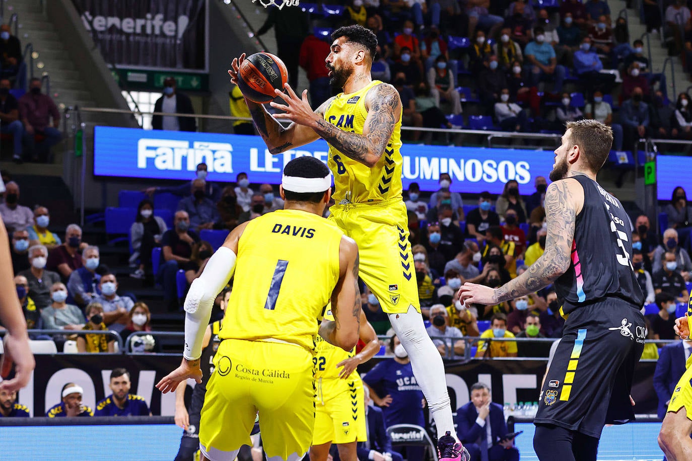 Fotos: Las imágenes de la derrota del UCAM Murcia en Tenerife