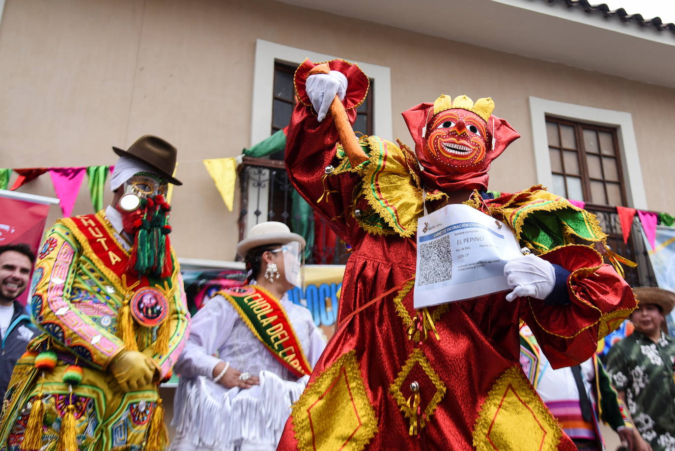 Fotos: Un beso y una vacuna para el Pepino
