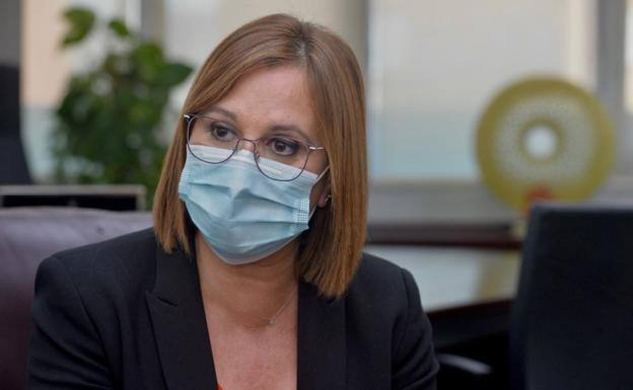 Isabel Franco, en su despacho de la Consejería de Política Social, en una imagen de archivo. 