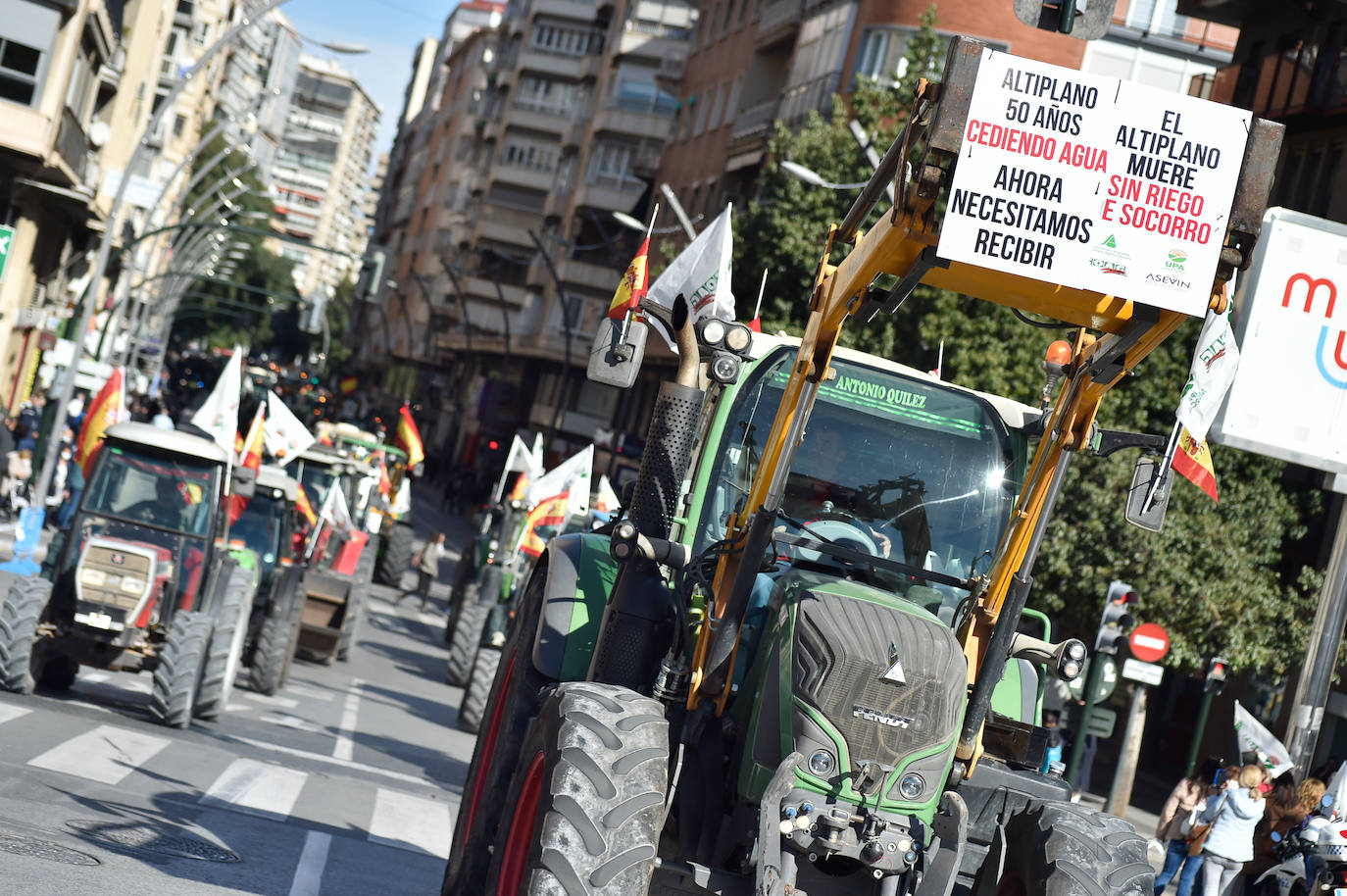 Fotos: Los agricultores salen a la calle en Murcia por la mejora del sector