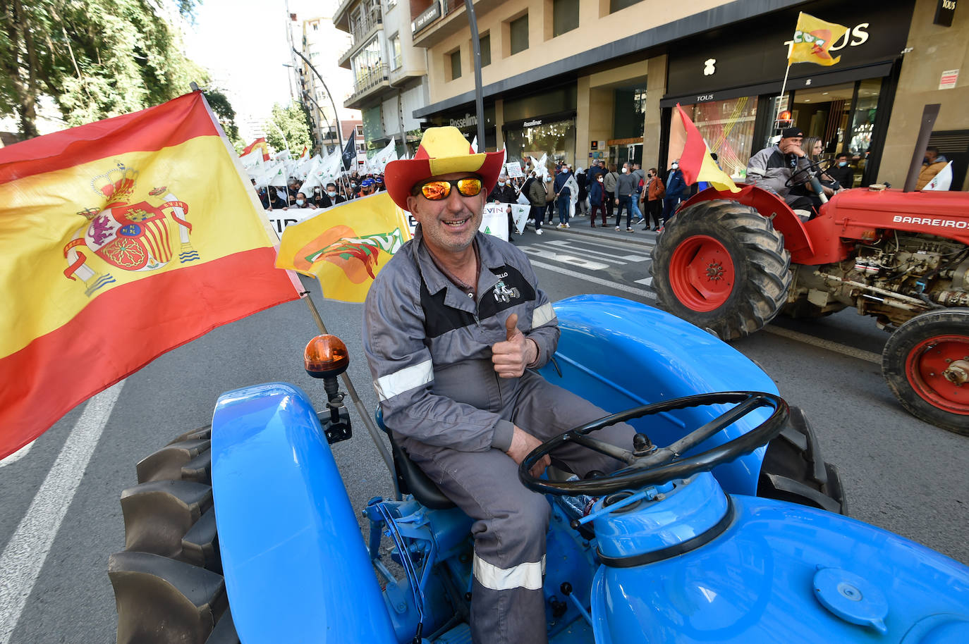 Fotos: Los agricultores salen a la calle en Murcia por la mejora del sector