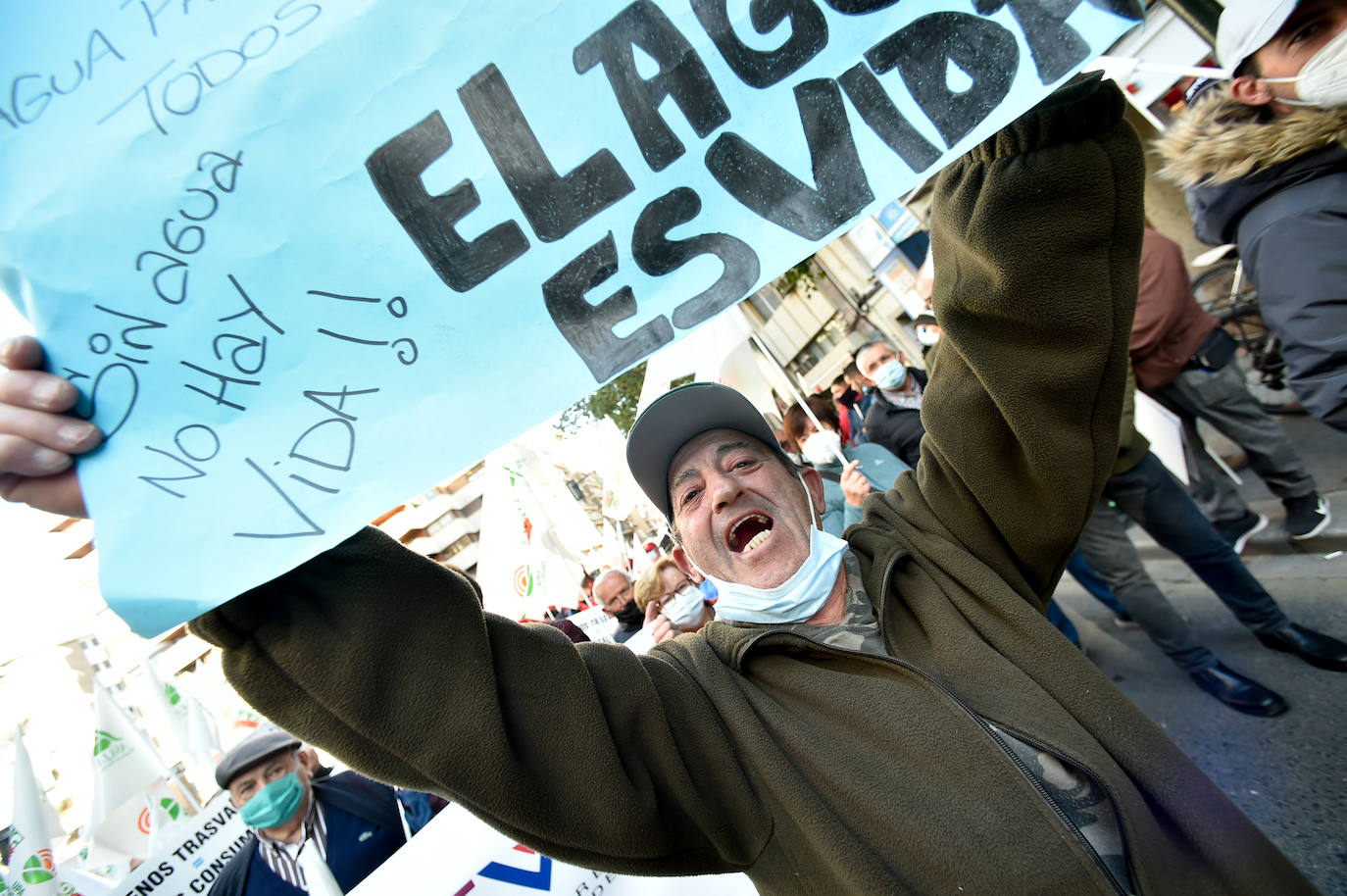 Fotos: Los agricultores salen a la calle en Murcia por la mejora del sector