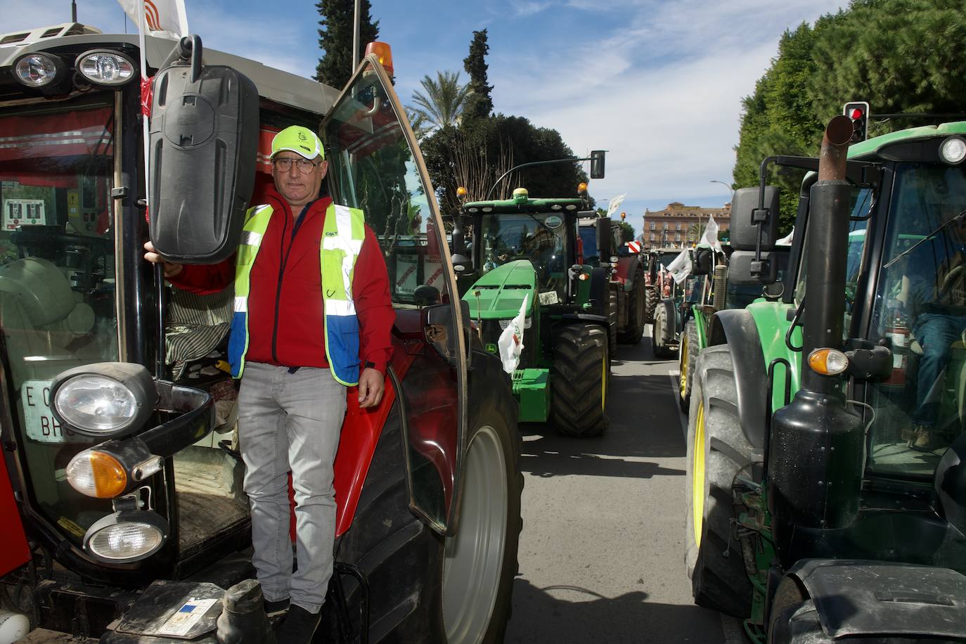 Fotos: Los agricultores salen a la calle en Murcia por la mejora del sector