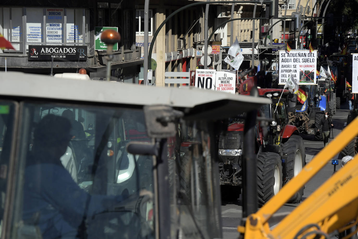 Fotos: Más de 500 tractores y camiones toman este miércoles Murcia en la manifestación del campo