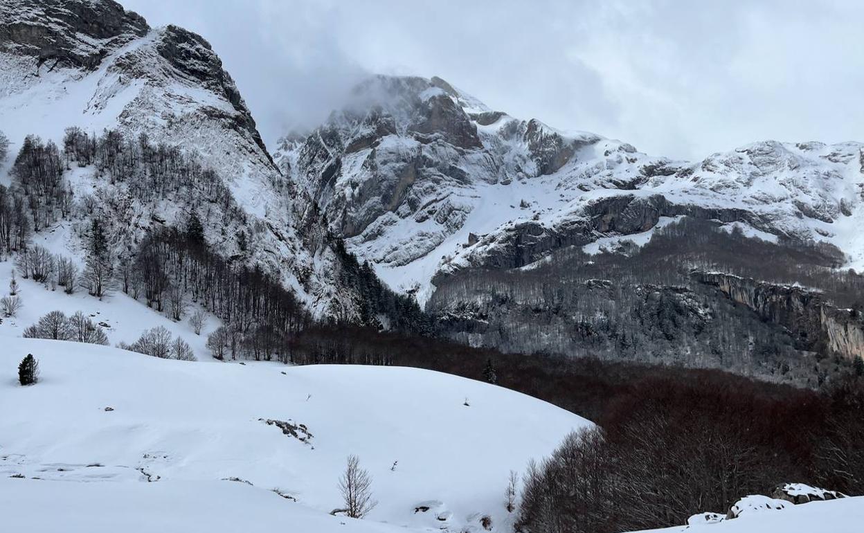 Vista de los Pirineos.