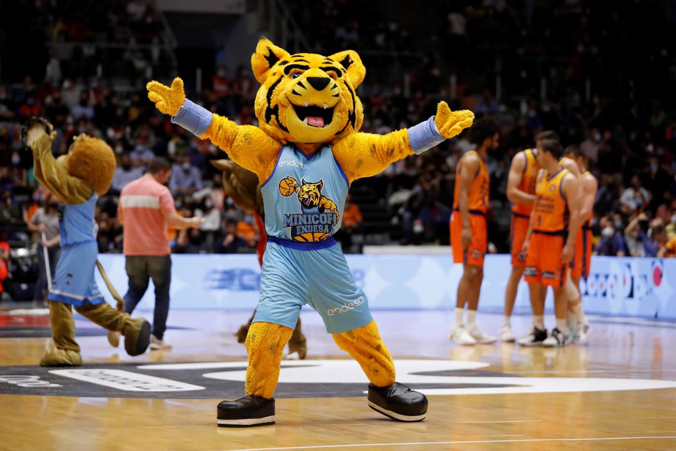 Fotos: La victoria del UCAM Murcia contra el Valencia Basket, en imágenes