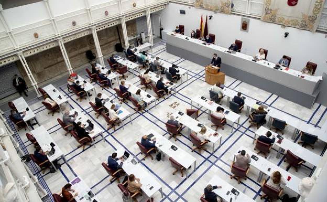 Pleno de la Asamblea Regional, en una imagen de archivo. 