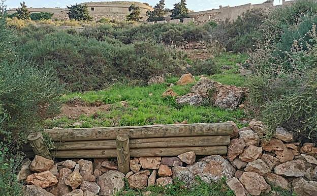 Restauración de la albarrada realizada en octubre de 2021. 