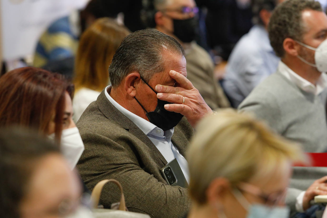 Fotos: El Pleno de Lorca aprueba la moción que afecta a la distancia de las granjas porcinas