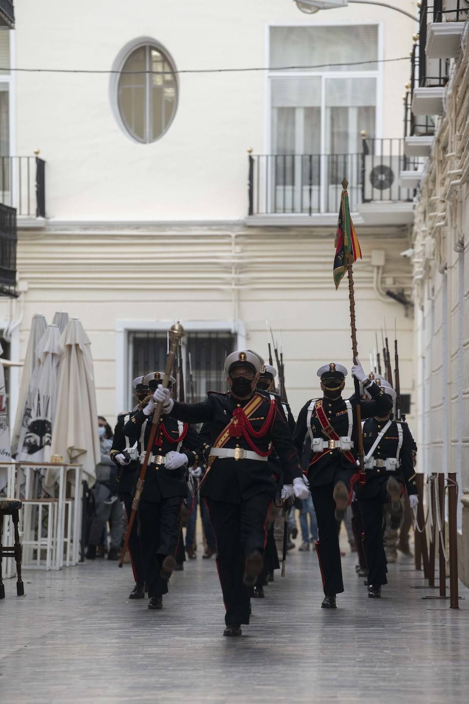 Fotos: Infantería de Marina anticipa la Semana Santa en Cartagena con su piquete